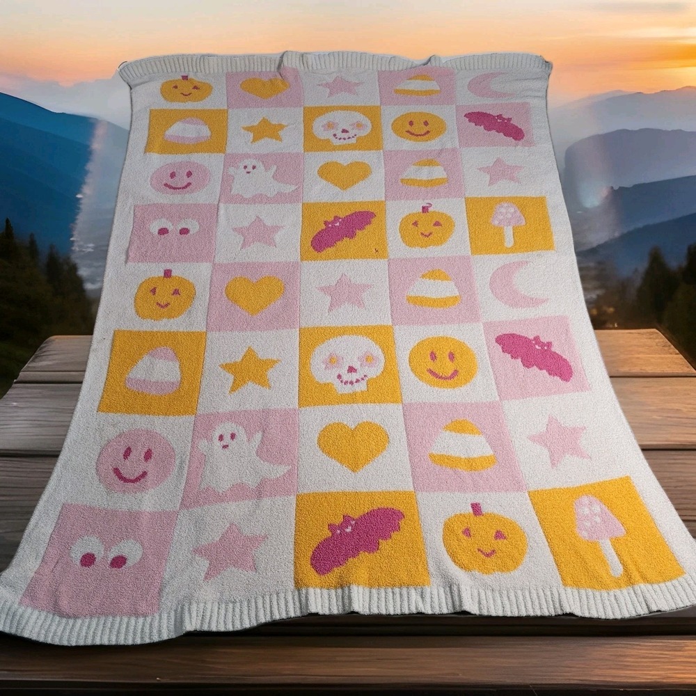 🎃 Magaschoni Home Halloween Throw Blanket 69" x 52" Whimsical Pop-Art Style